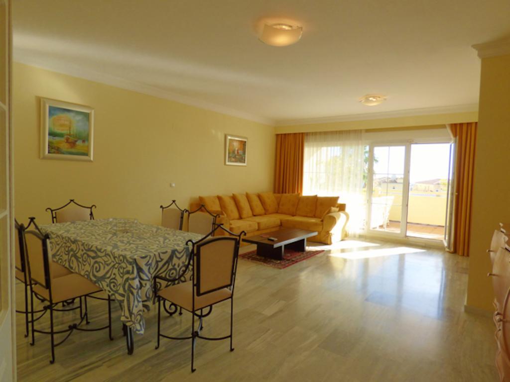 Cabopino, Mimosas Apartamento